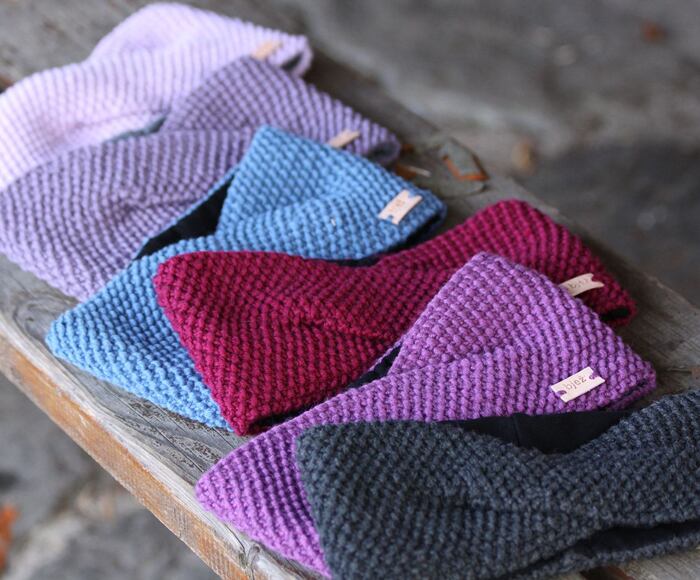 Pletená merino čelenka CROSS FUKSIA